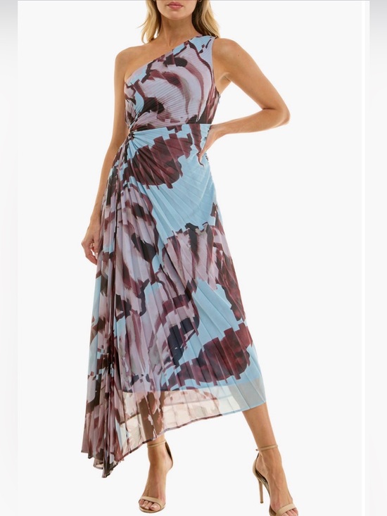 Socialite Dresses & Skirts - Socialite XS Floral Pleated One Shoulder Cutout Asymmetrical Midi Dress